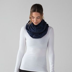 NWT Lululemon Vinyasa Scarf Jacquard